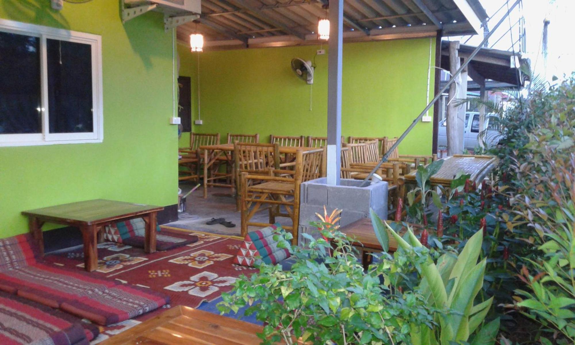 Baan Mook Anda Hostel Koh Lanta Exterior photo